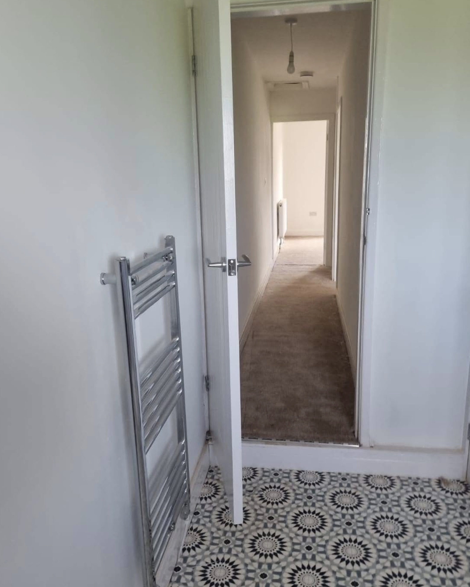 Patterned tile hallway
